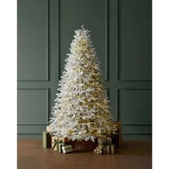 9 Ft. Breckenridge Twinkling Adaptive Lighting Downswept Fraser Fir Flocked LED Pre-Lit Christmas Tree T31