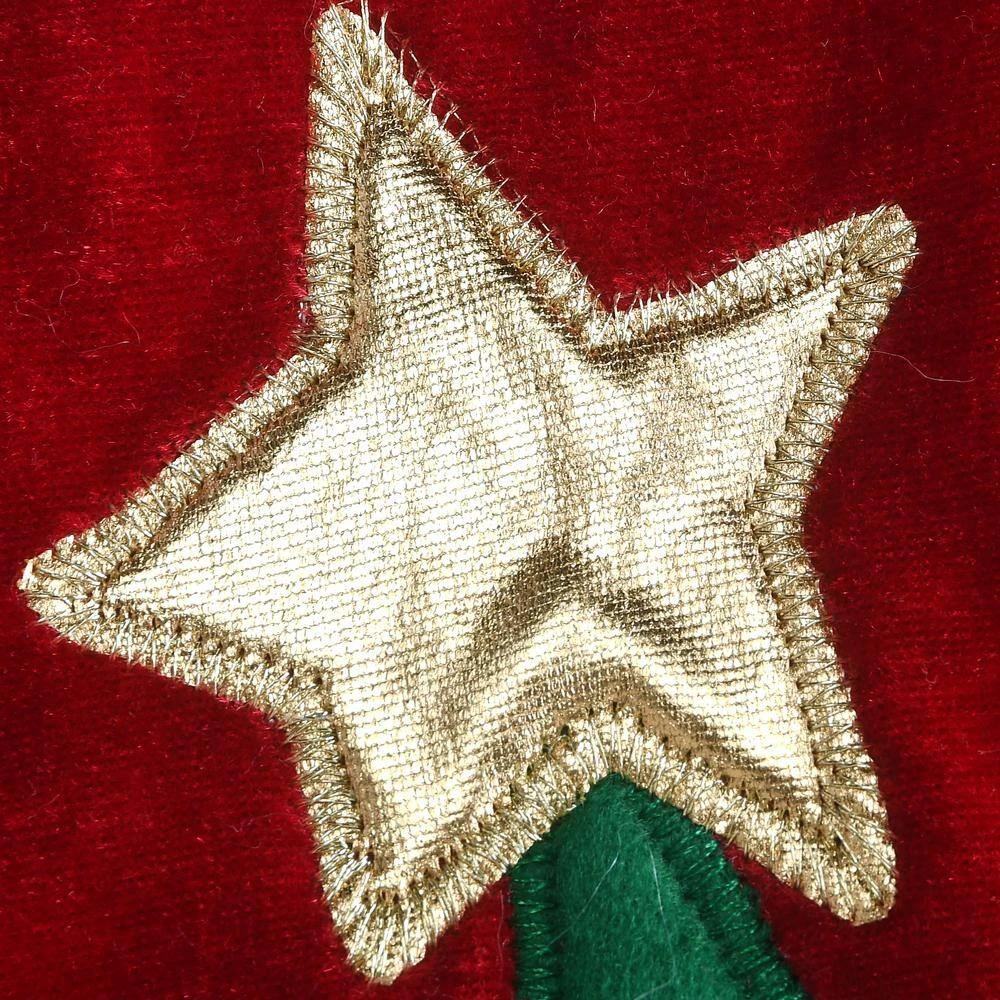 52 " General Store Collection Red And White Christmas Tree Skirt 3 52 " General Store Collection Red And White Christmas Tree Skirt - Image 3