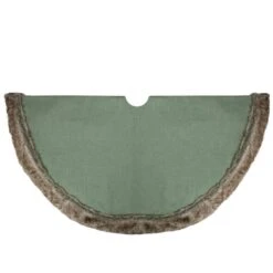 Northlight 48 In. Green Christmas Tree Skirt With Faux Fur Trim